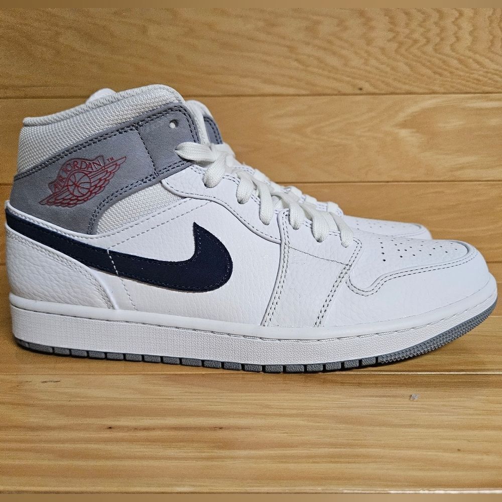 Air Jordan 1 Mid PI Paris Size 10 White Midnight Navy Blue DR8038-100